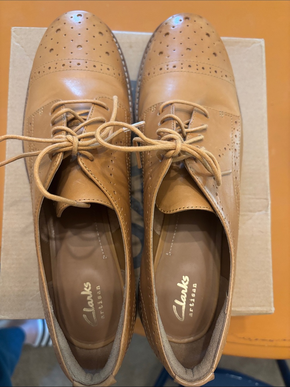 Clarks Women’s Tan Leather Brogue Oxford